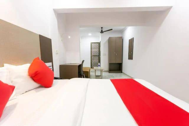 AVINYA HOTELS — photo 3