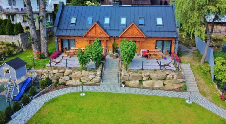 DOMEK SUDECKI ZAKATEK - 2 APARTAMENTY 7- os Z GORACA BALIA ZEWNETRZNA in Szklarska Poreba