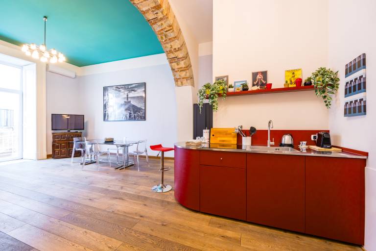 Rental apartment | Next to Galleria Umberto I — photo 2