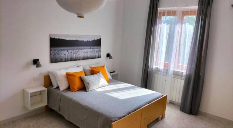 Lovely holiday apartment with terrace & yard | Pet-friendly — photo 2