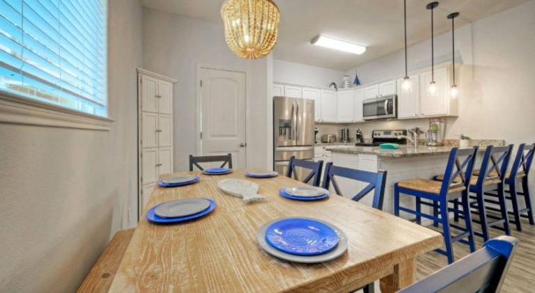 Ample house with pool | Beach nearby | Pets are welcome — photo 4