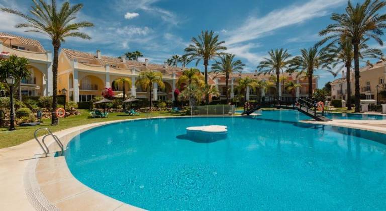 Fully equipped house with garden & pool | Close to the beach | Dogs allowed — photo 3