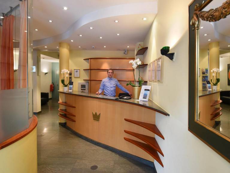 Altstadt Hotel Krone — photo 3