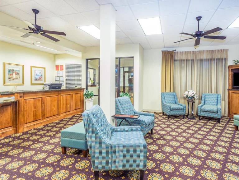 Days Inn by Wyndham Valdosta/Near Valdosta Mall — photo 4