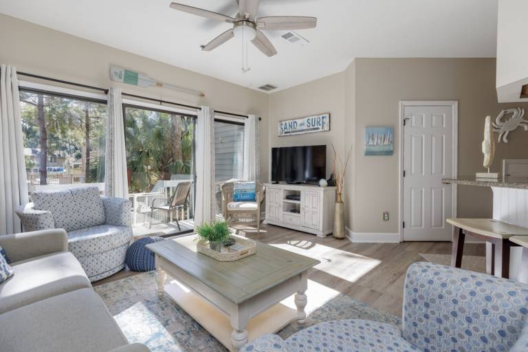 82 Ocean Breeze: 2 Bed/2.5 Bath Pet Friendly Villa, Free Bikes, Tennis, Pool — photo 2