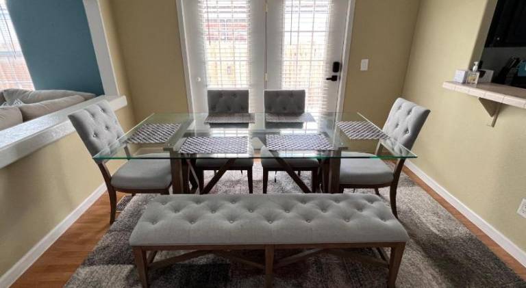 Fully equipped charming house with yard & terrace | Suitable for remote work | Pets allowed — photo 4