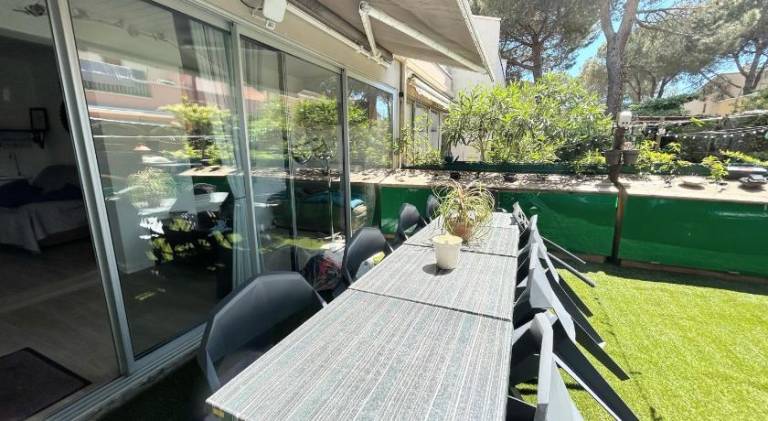 EUREKA 58 - 4 People - Pool and Garden - Near Naturist Village and Beaches — photo 4