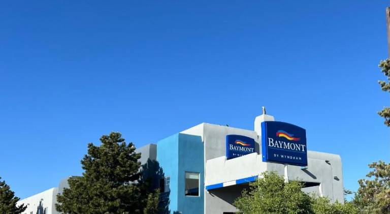Baymont by Wyndham Santa Fe — photo 5