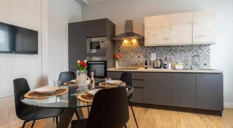 Apartment with 1 room for 4 persons — photo 4