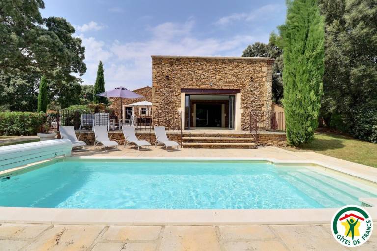 Gite with yard, private pool & patio — photo 2