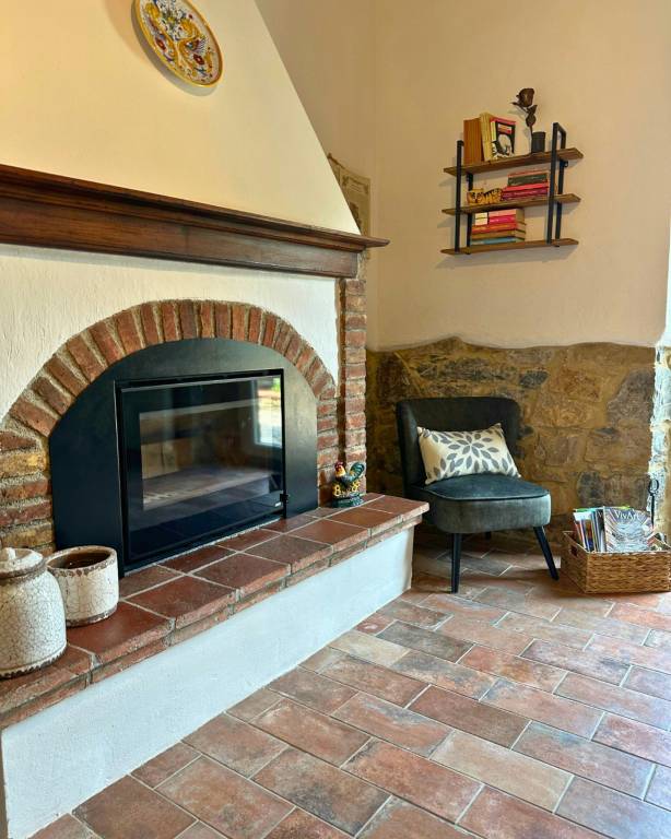 House with private pool, barbeque & garden — photo 4