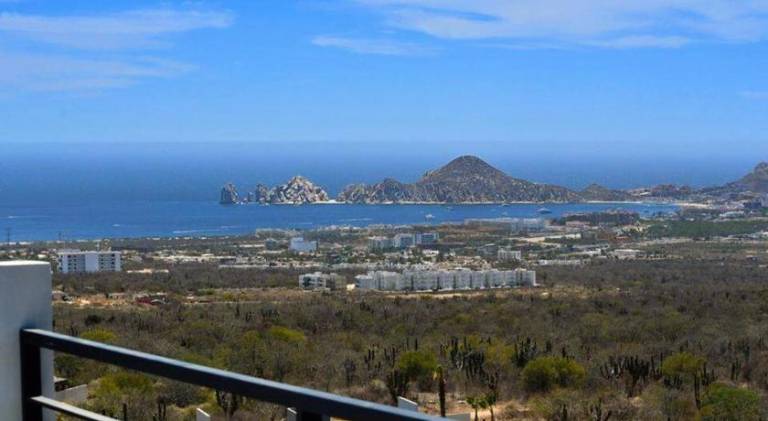 Apartment with barbecue, private pool & yard | Perfect for remote work in Cabo San Lucas