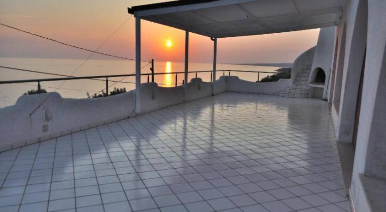 Charming vacation home | Dogs allowed in Patu