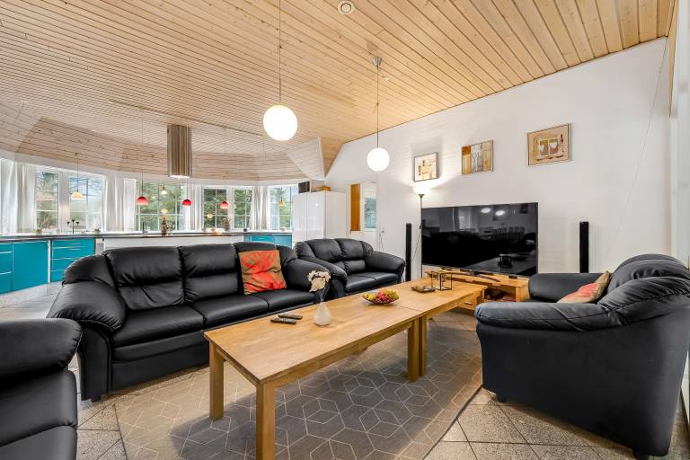 Child-friendly house with jacuzzi, pool & sauna | Pet-friendly — photo 5