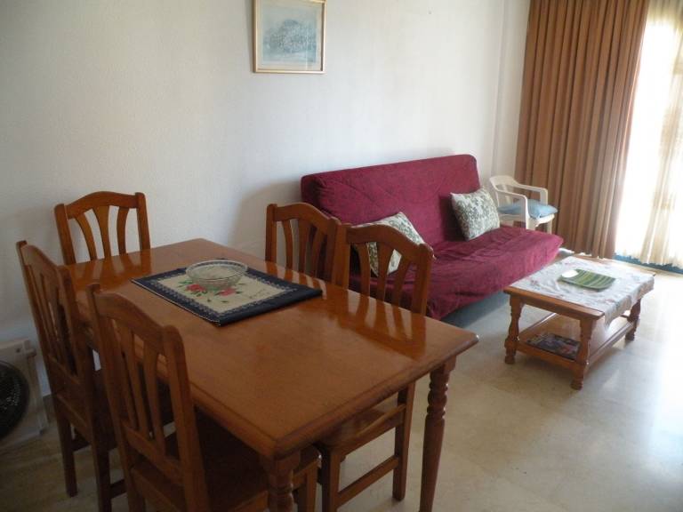 Child-friendly apartment with patio, pool & garden | Garden view | Pet-friendly — photo 4