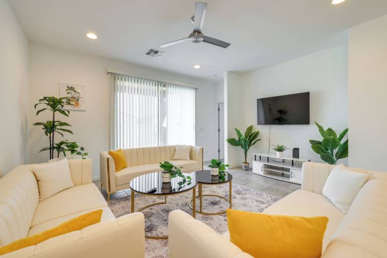 House Laveen Village