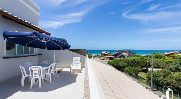 House | Next to the beach | Pets allowed — photo 3