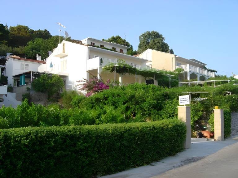 Ferienwohnung  Hvar
