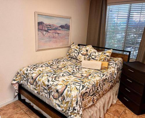 Bed and breakfast  Hemet