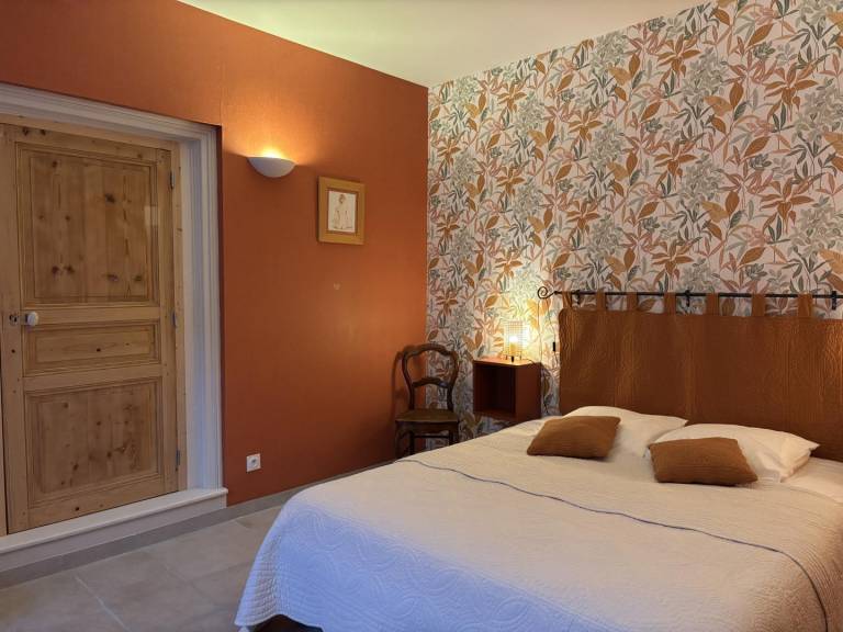 Charming gite with yard & terrace | Pet-friendly — photo 2