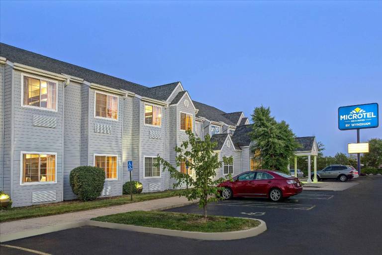 Microtel Inn & Suites by Wyndham Mason/Kings Island — photo 5