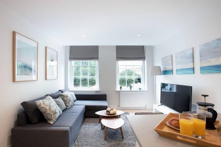 Apartment Windsor