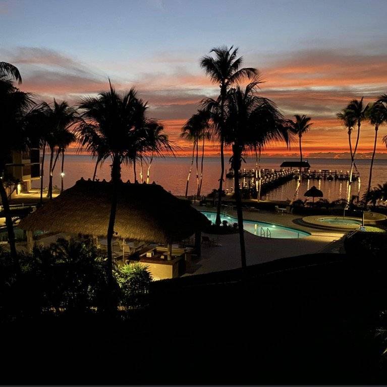 118 M² Apartamento ∙ 2 Habitaciones ∙ 4 Huéspedes - Islamorada, FL