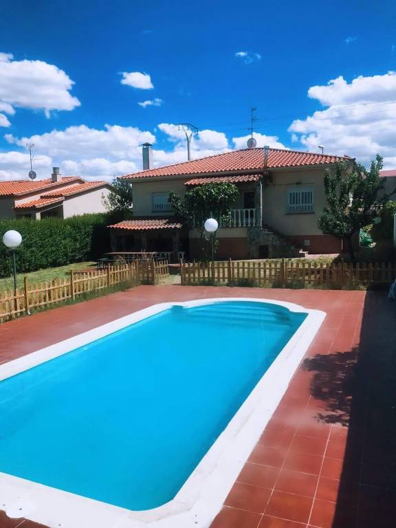 Villa  Alba de Tormes