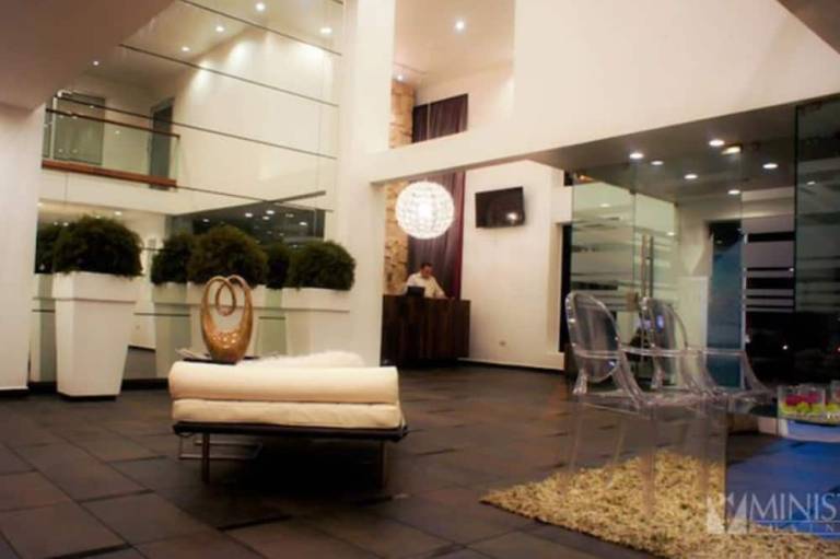 Minister Business Hotel