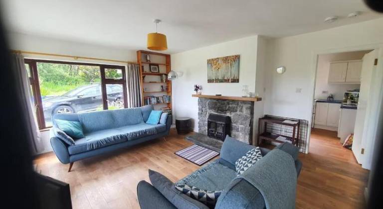 House with 2 rooms for 4 persons — photo 2