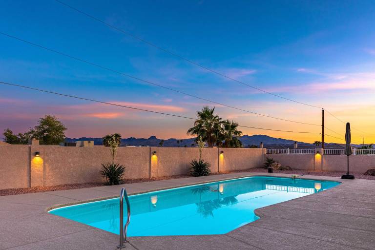 Centrally Located Lake Havasu Home w/ Huge Patio! — photo 2