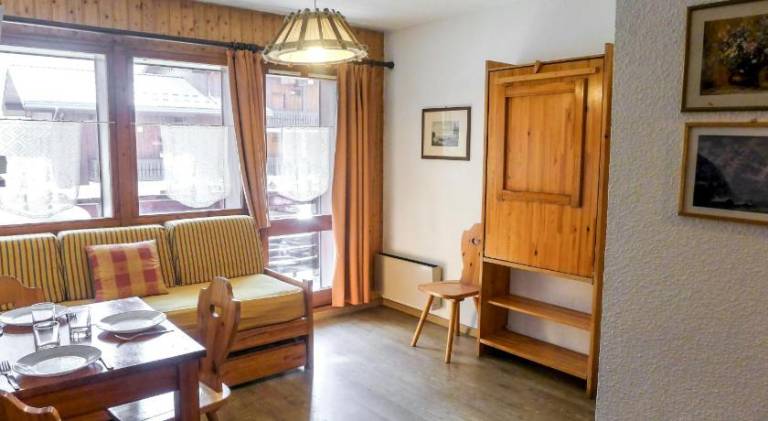 Rental apartment with 2 rooms for 4 persons — photo 2