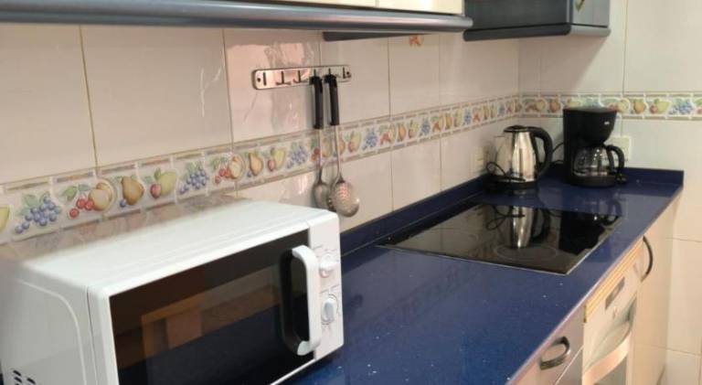 Rental apartment with 3 rooms for 6 persons — photo 4