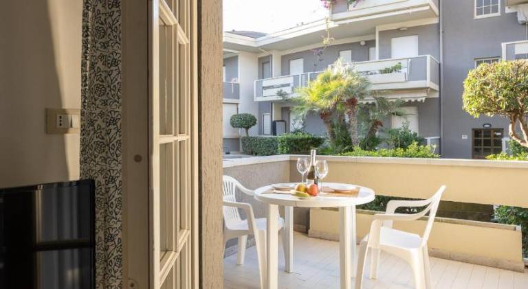 Holiday apartment with 1 room for 4 persons — photo 3