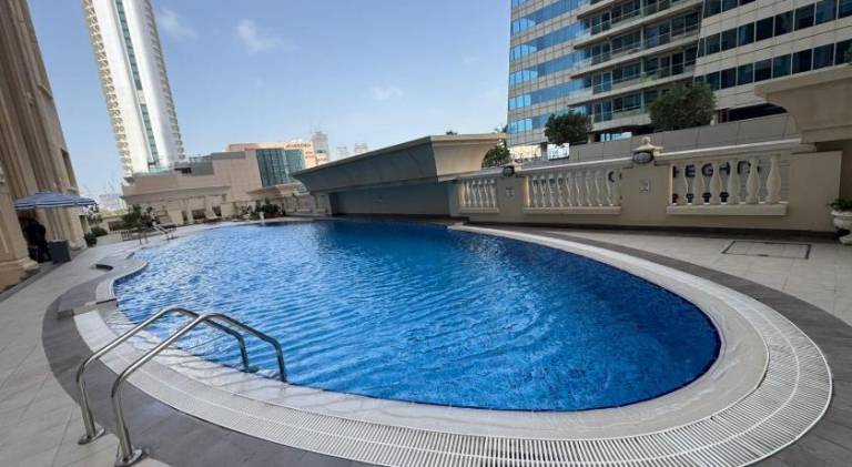 Marina Crown 1 BR Modern Apartment Full Sea View — photo 3