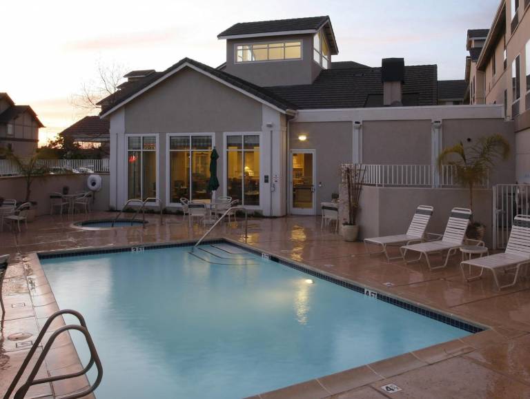 Hilton Garden Inn Roseville — photo 3