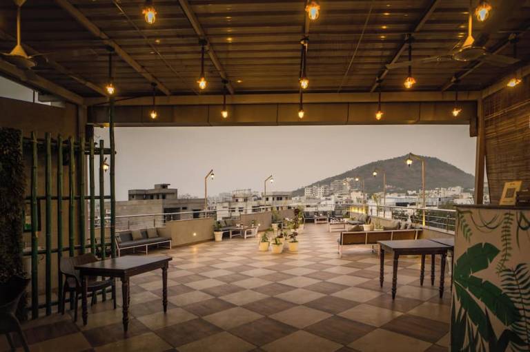 Hotel Amantran Inn City Centre