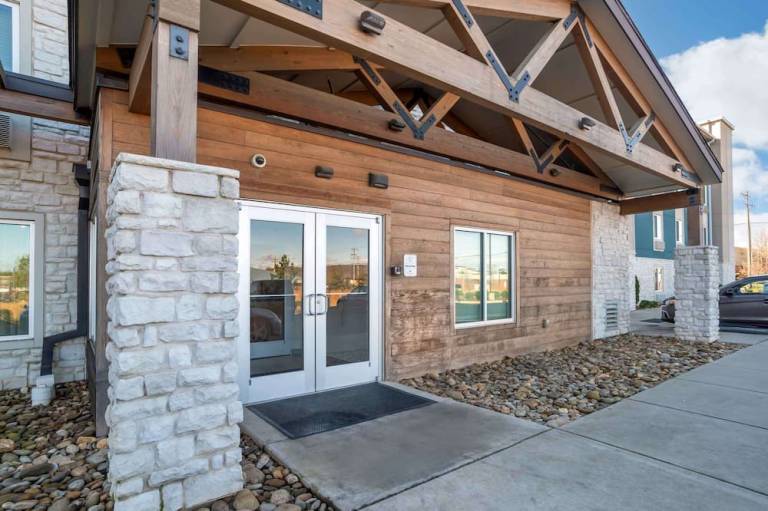 Extended Stay America Select Suites Charlotte Northlake