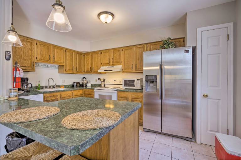 Brigantine Retreat w/ Balconies - Walk to Beach! — photo 3