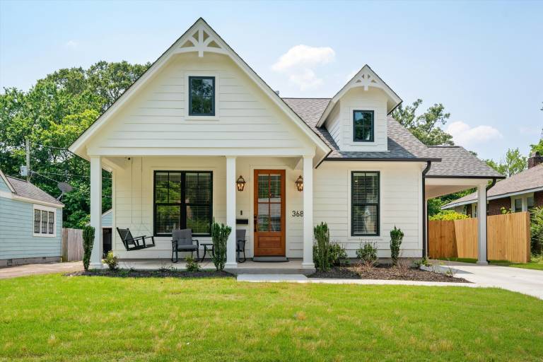 House Colonial Acres