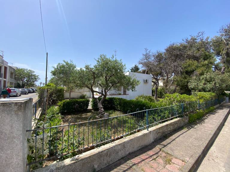 Family-friendly holiday apartment with garden | Beach nearby | Dogs allowed — photo 3
