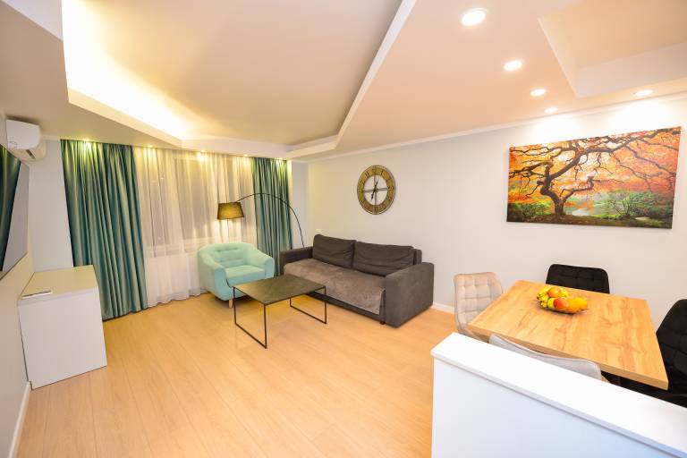 Rental apartment | Next to Stavropoleos Monastery | City view — photo 2