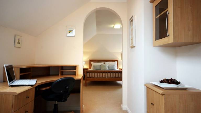 Apartment  Ascot