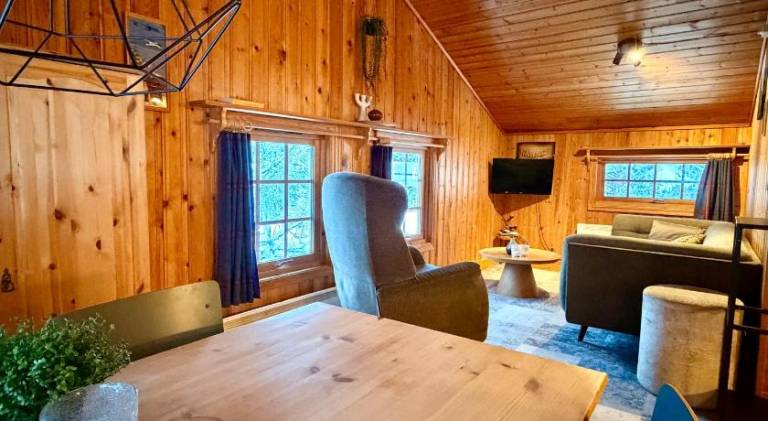 Lodge with BBQ & terrace — photo 4