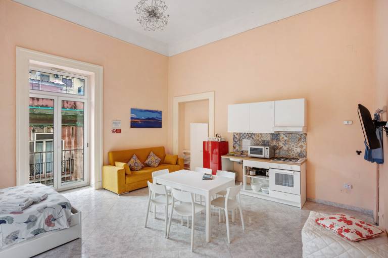House with fast internet | Next to Naples Cathedral | City view — photo 2