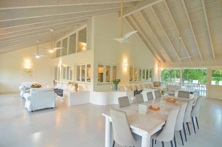 Villa  Los Cajuiles