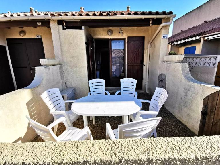 House | Close to the beach | Pets allowed — photo 5