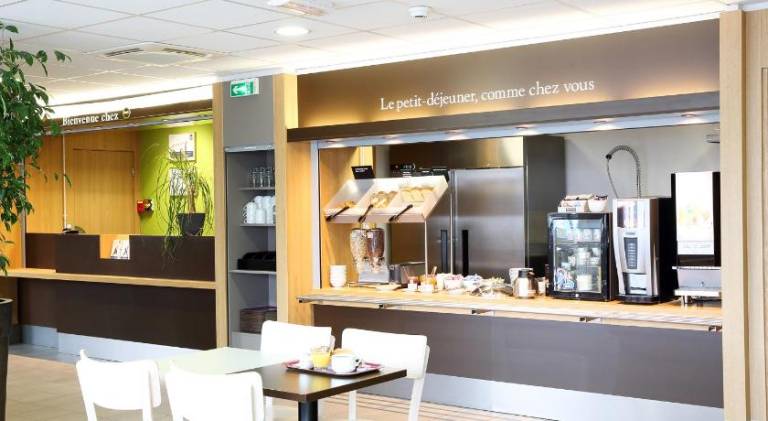 B&B HOTEL Perpignan Sud Marche International — photo 2