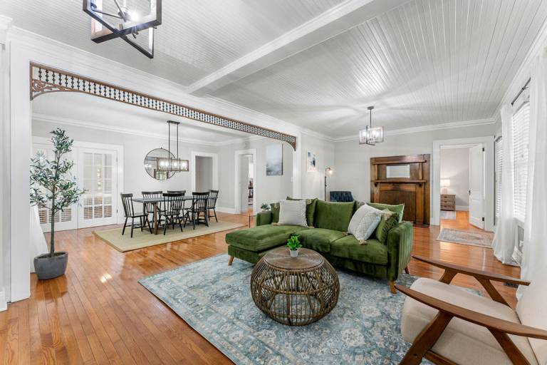 Beautiful Home in Historic Downtown Norcross — photo 2