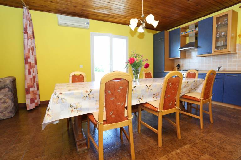 Four-bedroom apartment with terrace and sea view Orebić, Pelješac (A-10102-a) — photo 4